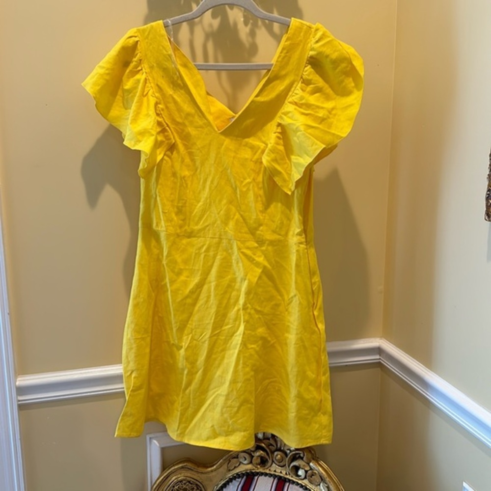 A New Day, yellow short sleeve ruffle a line maxi dress size 6 V-neck summer